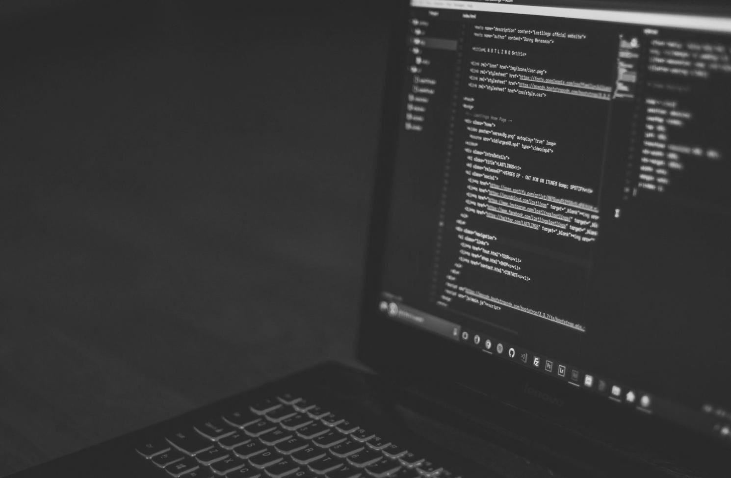 Actualizare conținut curs JavaScript — module noi și materiale revizuite